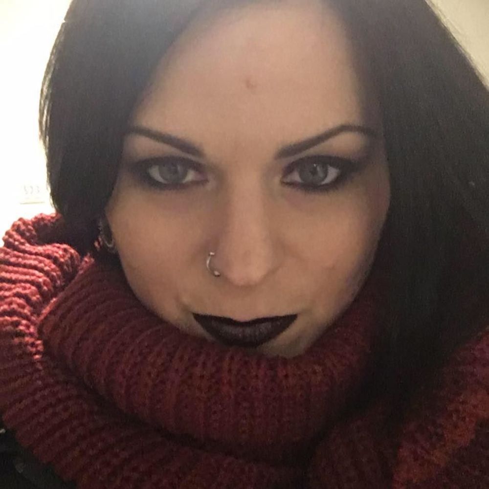 Meet your Posher, Belladonna